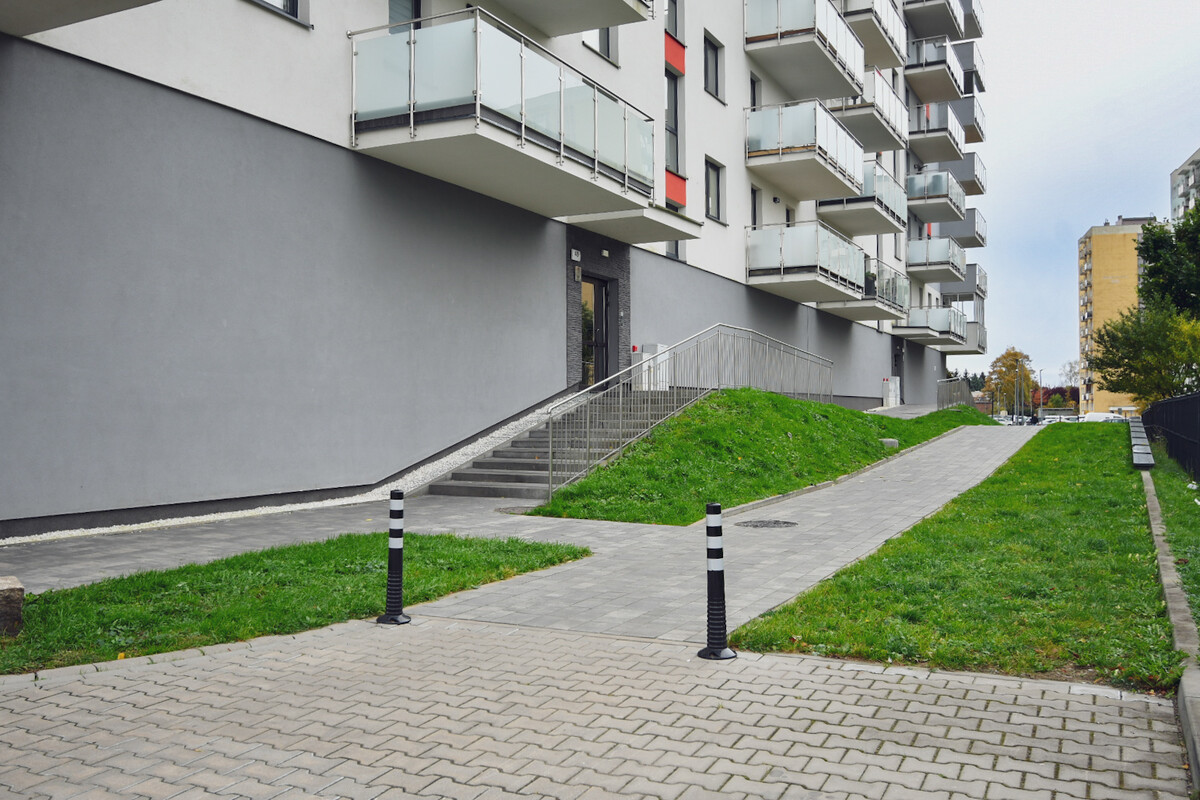 Elbląg Komfortowe mieszkanie z balkonem i miejscem w hali garażowej — ul. Mielczarskiego