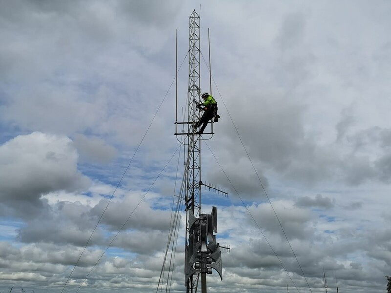 Elbląg PSW – Kompleksowe i Bezpieczne Usługi Wysokościowe z Wykorzystaniem Technik Alpinistycznych:Mycie,