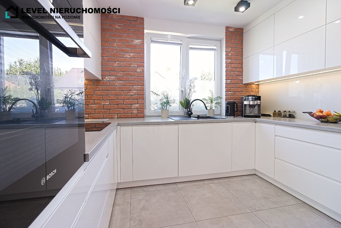 Elbląg LEVEL NIERUCHOMOŚCI Dom wolnostojący w mieścieul. Klonowe 125,66 m2 NIERUCHOMOŚCI NA POZIOMIE