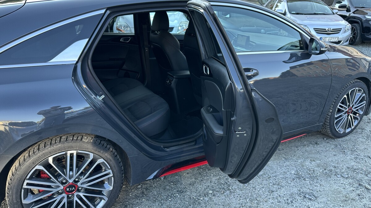 Elbląg Auto Leew LEWANDOWSKI Kupujemy i Sprzedajemy tylko dobre auta Za auta z Polskiego Salonu Płacimy Najwięcej KIA
