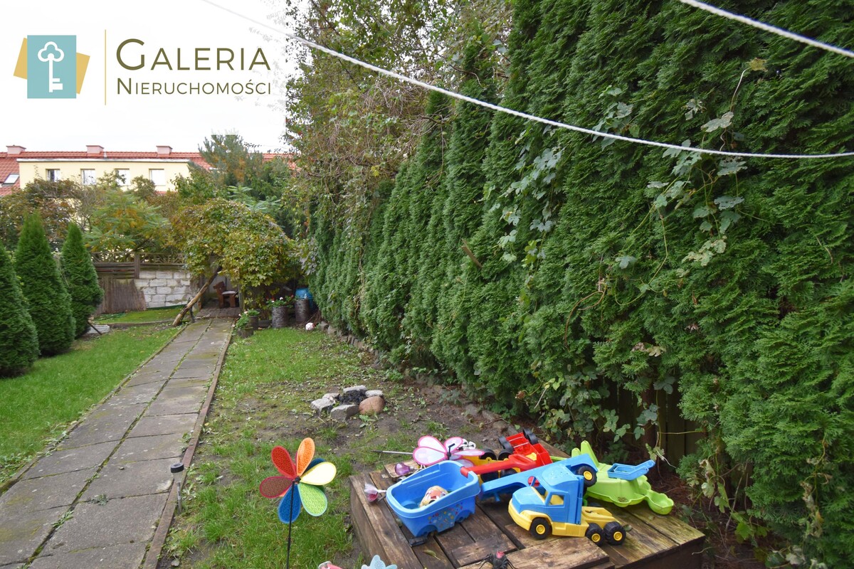 Elbląg GALERIA NIERUCHOMOŚCIZ pasji i miłości do nieruchomościNa sprzedaż: Przytulne 2 pokoje z kominkiem i ogródkiem