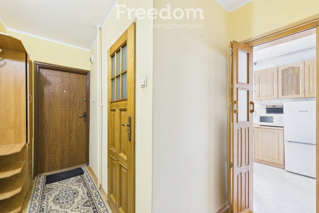 Elbląg FREEDOM NIERUCHOMOŚCISprzedam mieszkanie - Elbląg, Odzieżowa. Lokalizacja: Mieszkanie położone w ścisłym