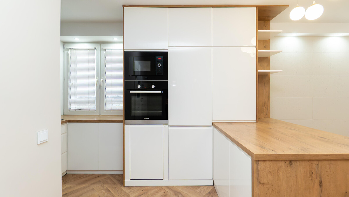 Elbląg TO MY SPRZEDAJEMYNIERUCHOMOŚCI W TYM MIEŚCIEBIURO NIERUCHOMOŚCIAMERICAN HOMEFOR SALE - 2 POKOJE -