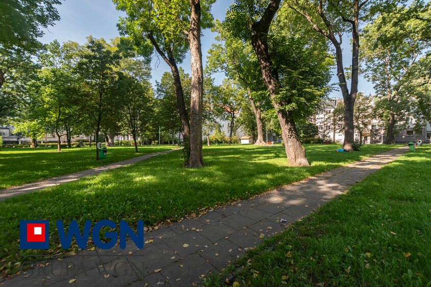 Elbląg WGN Nieruchomości oddział Elbląg prezentuje mieszkanie w centrum miasta na 2 piętrze, o powierzchni 76m2,z