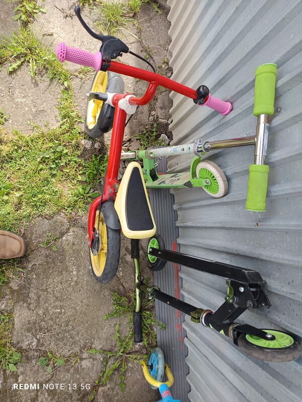 Elbląg Po dzieciach i wnukach sprzedam 14 pojazdów. Rowery rowerki hulajnogi jeżdziki biegacze w większości sprawne /