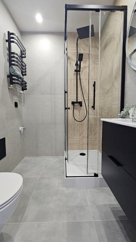 Elbląg KWADRAT NIERUCHOMOŚCI3 pokojowepo generalnym remonciebalkonnowoczesna windadostępne od zaraz