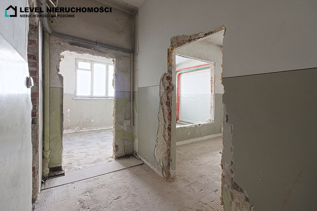 Elbląg LEVEL NIERUCHOMOŚCILokal w mieście z możliwościamiul. Wyspiańskiego 269,8 m2NIERUCHOMOŚCI NA POZIOMIE
