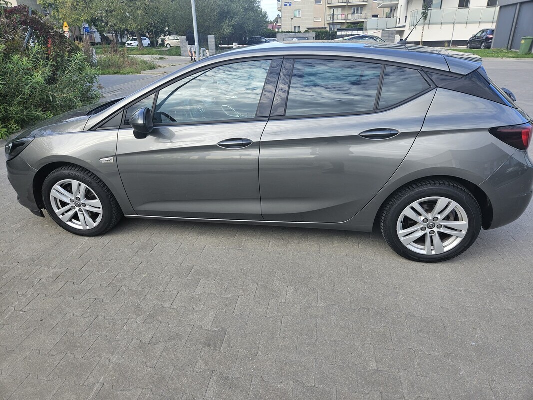 Elbląg Opel Astra K 1.2 GS Line S& S 145KmSamochód bezwypadkowy, zadbany, oszczędny. Świeżo po przeglądzie, OC ważne