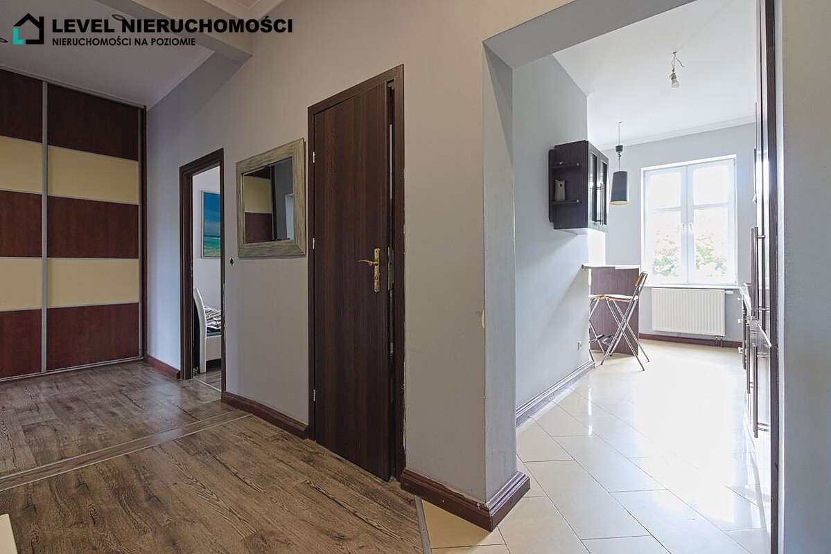 Elbląg LEVEL NIERUCHOMOŚCI Duże mieszkanie trzypoojoweul. Grobla Św. Jerzego80,40 m2 NIERUCHOMOŚCI NA