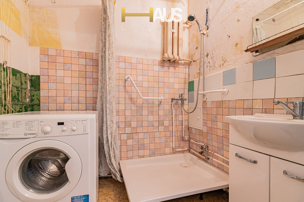 Elbląg DZIEŃ OTWARTY 08.11.2025r (SOBOTA)ELBLĄG, UL. ANDERSA ZAWADA  PARTER  5 POKOI, OSOBNA KUCHNIA