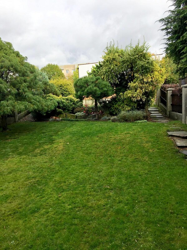 Elbląg SPRZEDAM DOM Z LOKALEM USŁUGOWYM, GARAŻEM I OGRODEM W SAMYM SERCU MIASTA ELBLĄG.