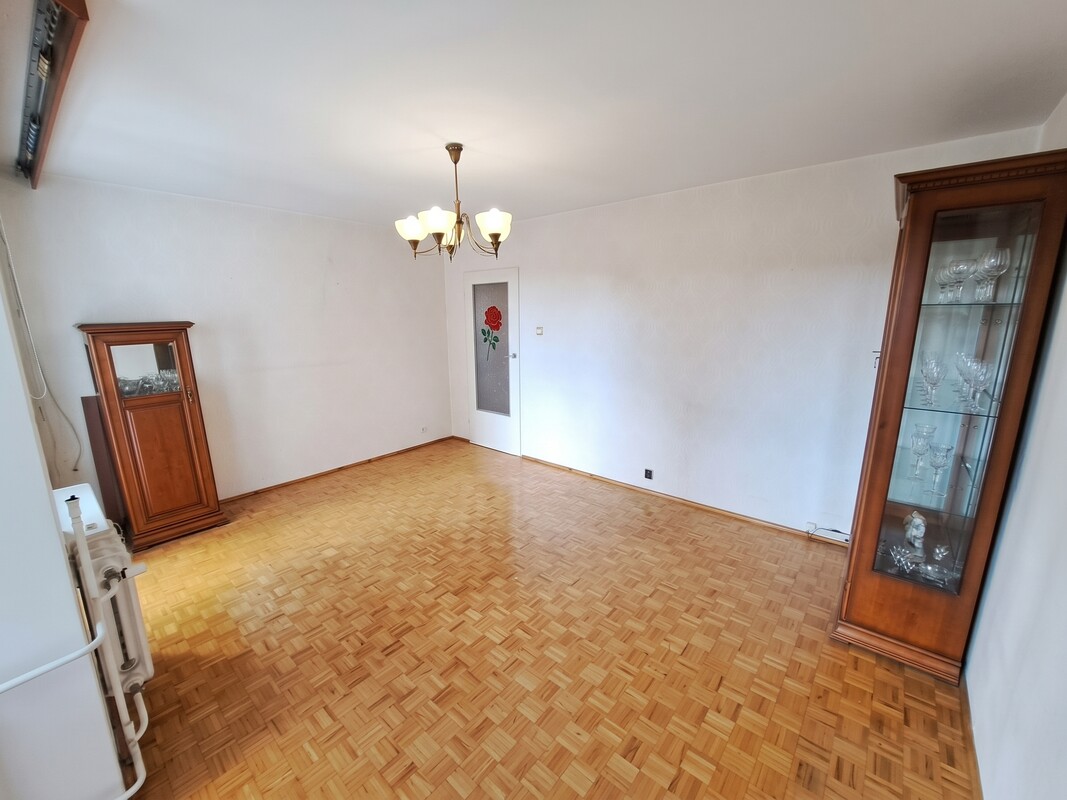 Elbląg Rozkładowe 62 m², 3 pokoje w bloku z cegły, 3.piętro, bezpośrednio, do zamieszkania. Elbląg, ul. Janowska