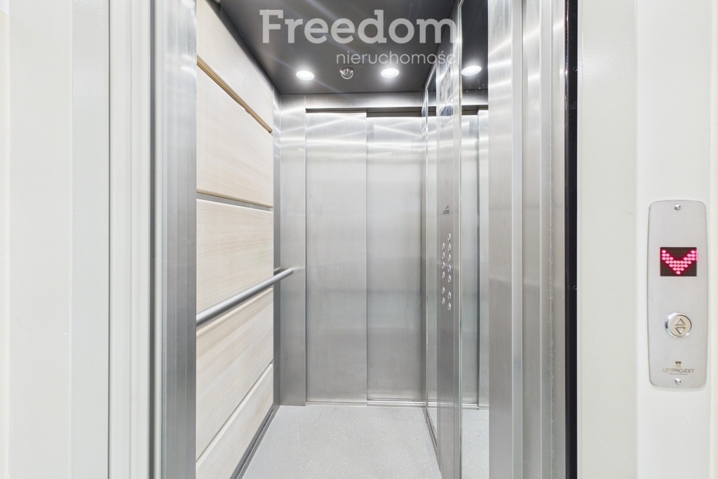 Elbląg FREEDOM NIERUCHOMOŚCISprzedam mieszkanie - Elbląg, Robotnicza. Mieszkanie o powierzchni użytkowej 52,6 m²