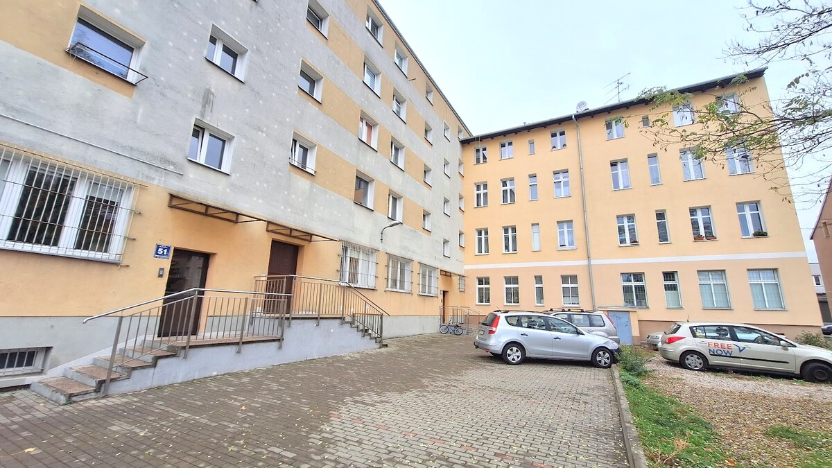 Elbląg KWADRAT NIERUCHOMOŚCI  2 pokojowe w centrum1 piętromedia z miasta