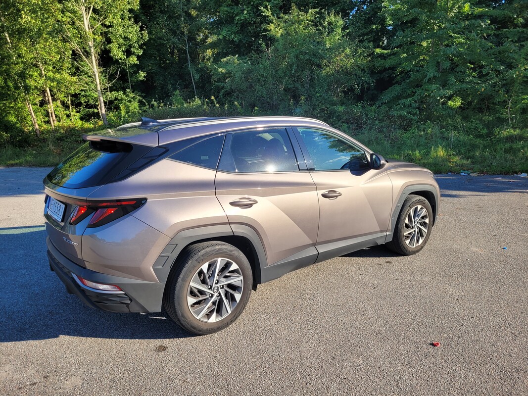 Elbląg Sprzedam samochód HYUNDAI TUCSON NX4E rok produkcji 2021 r.85 500 zł.