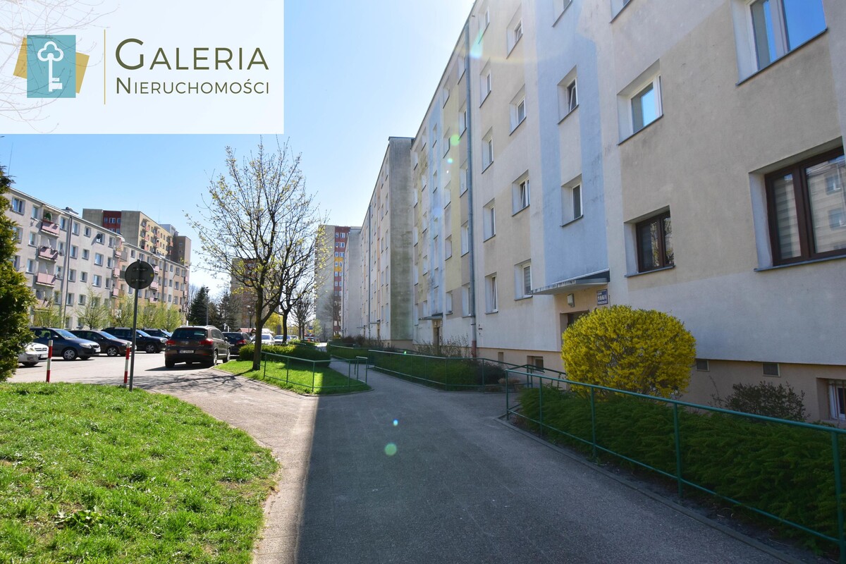 Elbląg GALERIA NIERUCHOMOŚCIZ pasji i miłości do nieruchomościNa sprzedaż: Dwa pokoje, I piętro, balkon, świetna