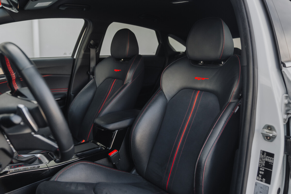 Elbląg KIA ProCeed 1.6 GT 204 KM – Pierwszy właściciel, polski salon, bezwypadkowy!Dynamiczne auto o