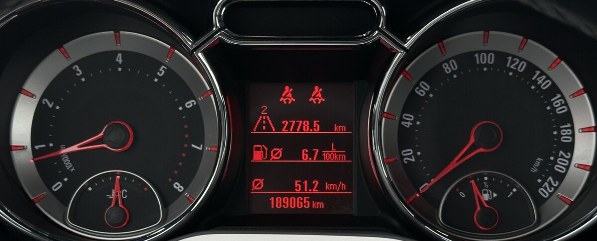 Elbląg Auto Leew LEWANDOWSKI Kupujemy i Sprzedajemy tylko dobre auta Za auta z Polskiego Salonu Płacimy Najwięcej OPEL