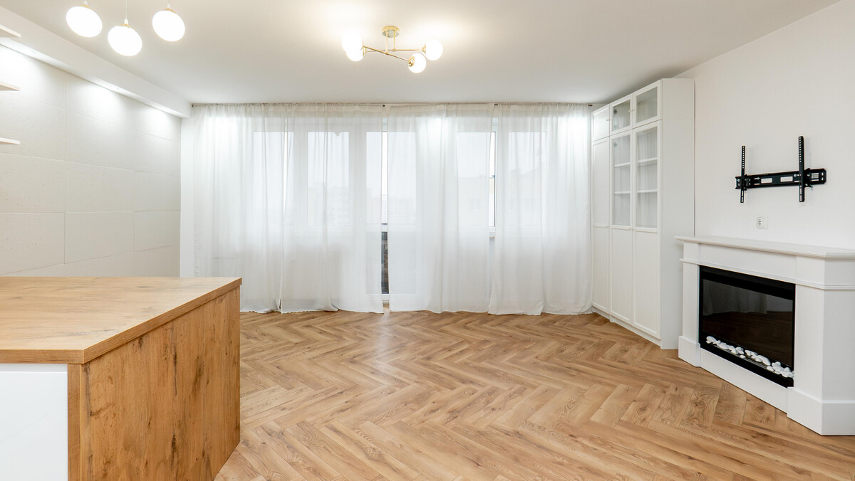 Elbląg TO MY SPRZEDAJEMYNIERUCHOMOŚCI W TYM MIEŚCIEBIURO NIERUCHOMOŚCIAMERICAN HOMEFOR SALE - 2 POKOJE -