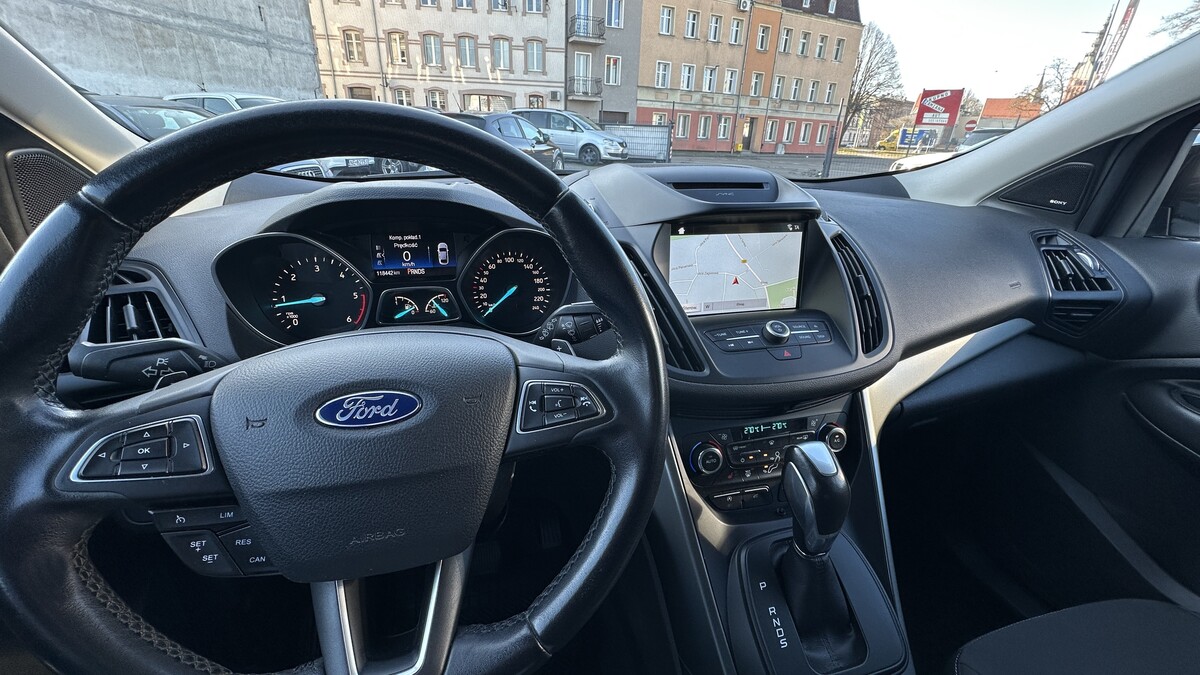 Elbląg Auto Leew LEWANDOWSKI Kupujemy i Sprzedajemy tylko dobre auta Za auta z Polskiego Salonu Płacimy Najwięcej FORD