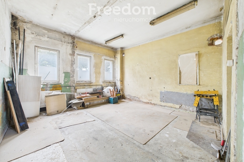 Elbląg FREEDOM NIERUCHOMOŚCISprzedam lokal użytkowy - Elbląg. CENA DO NEGOCJACJI !!!Miejscowość Markusy k.