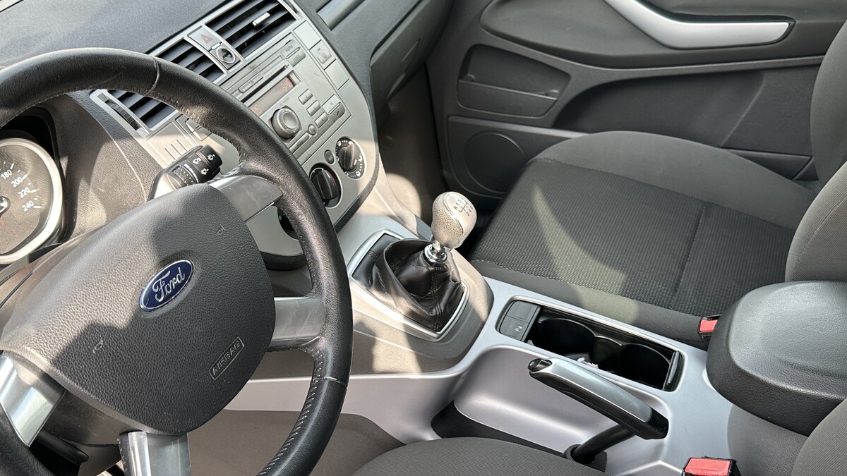Elbląg Auto Leew LEWANDOWSKI Kupujemy i Sprzedajemy tylko dobre auta Za auta z Polskiego Salonu Płacimy Najwięcej FORD