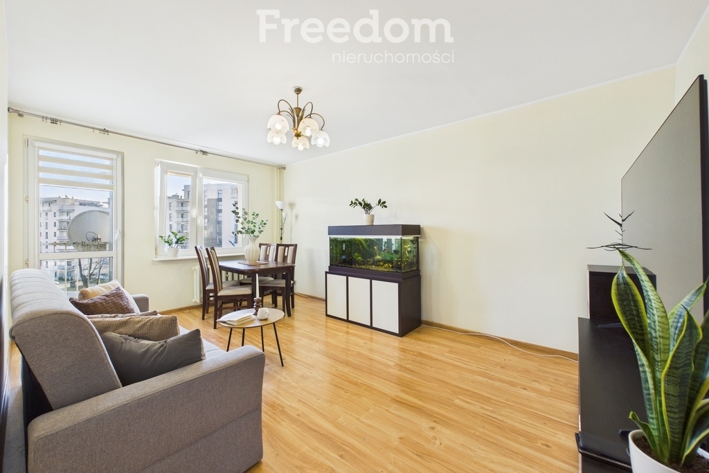 Elbląg FREEDOM NIERUCHOMOŚCISprzedam mieszkanie - Elbląg, Częstochowska. Mieszkanie położone w bardzo pożądanej i