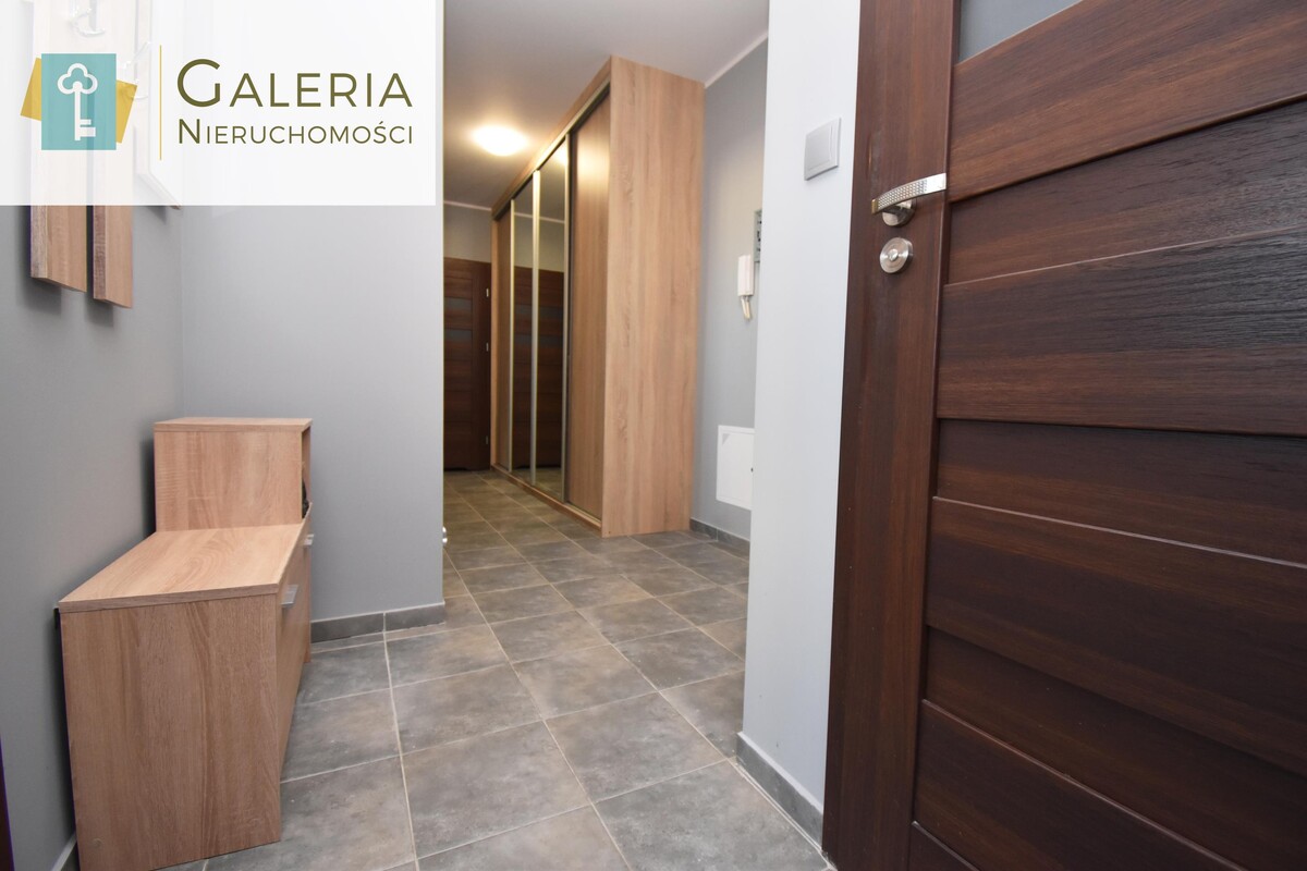 Elbląg GALERIA NIERUCHOMOŚCIZ pasji i miłości do nieruchomościNa sprzedaż: Trzy pokoje na drugim piętrzeul.