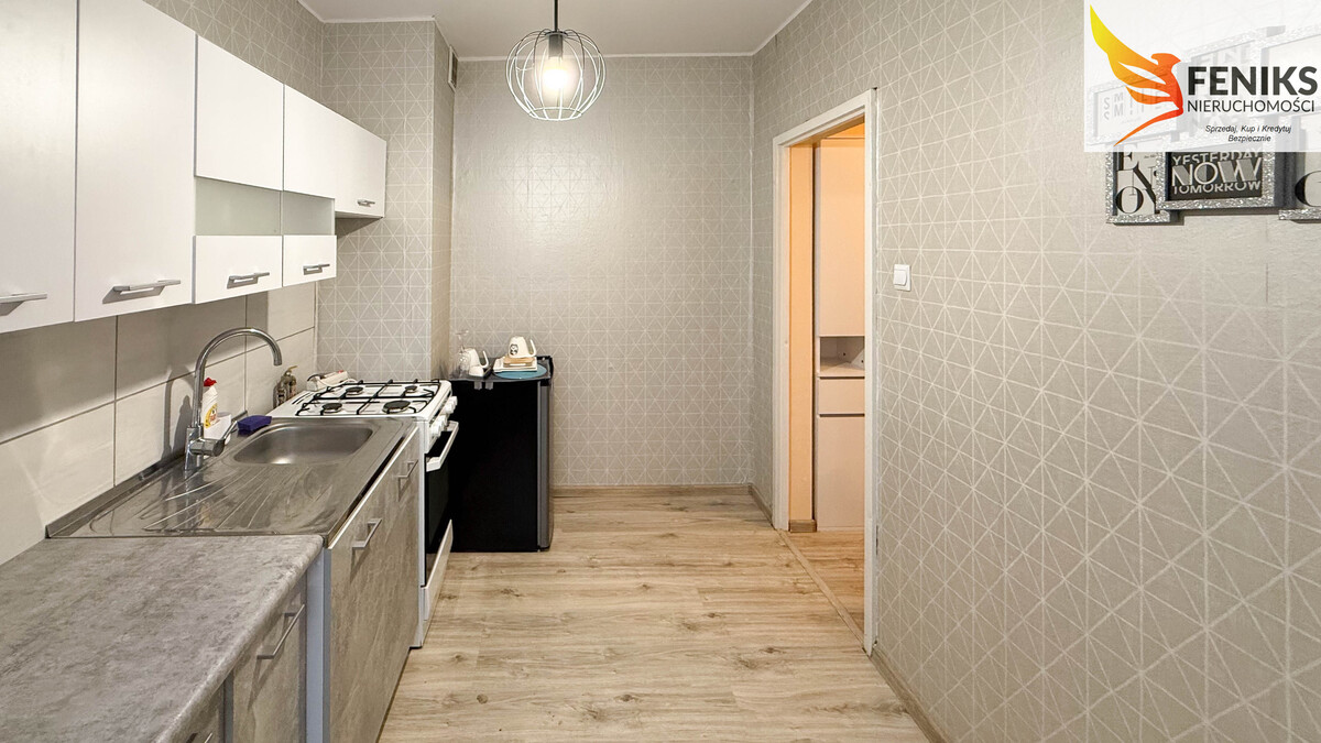 Elbląg FENIKS NIERUCHOMOŚCIPOLECA:KAWALERKA Z LOGGIĄ UL. TUWIMACENA 265.000 ZŁ POWIERZCHNIA 34 M2 3