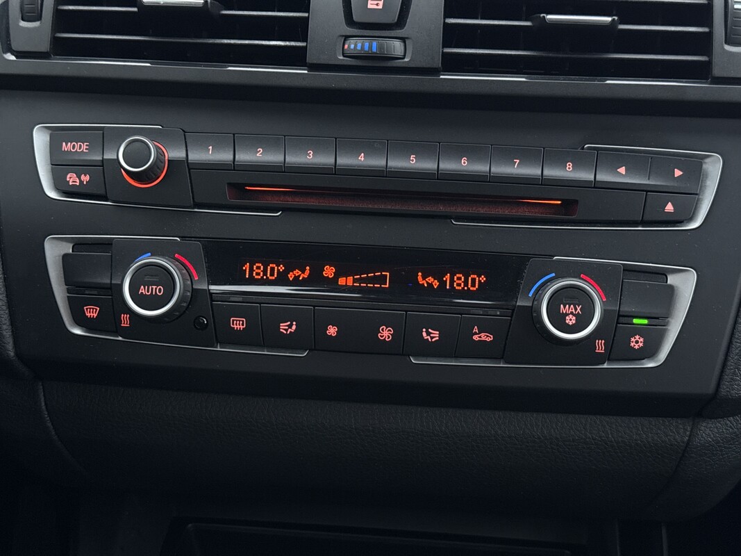 Elbląg BMW Seria 1 118D 143km Navi Led czujniki parkowania alufelgi ZAREJESTROWANY