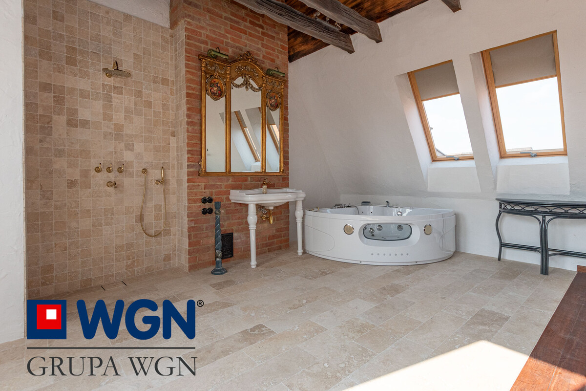 Elbląg WGN Nieruchomości oddział Elbląg ma zaszczyt zaprezentować Państwu mieszkanie położone na 4 i 5 piętrze