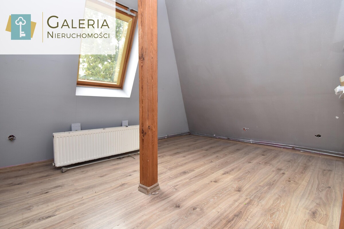 Elbląg GALERIA NIERUCHOMOŚCIZ pasji i miłości do nieruchomościNa sprzedaż: Dwupoziomowe mieszkanie z balkonem i