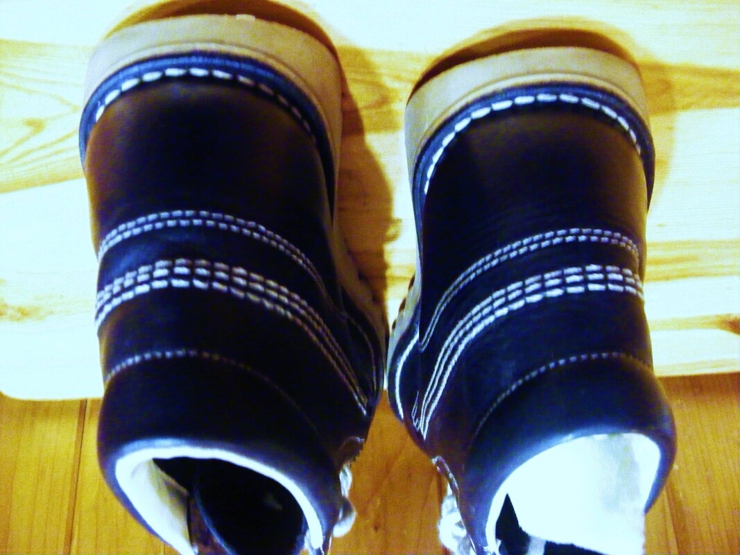 Elbląg Okazja!! sprzedam damskie botki skórzane Kickers nowe nie uzywane w oryginalnym kartonie buty unisex dla