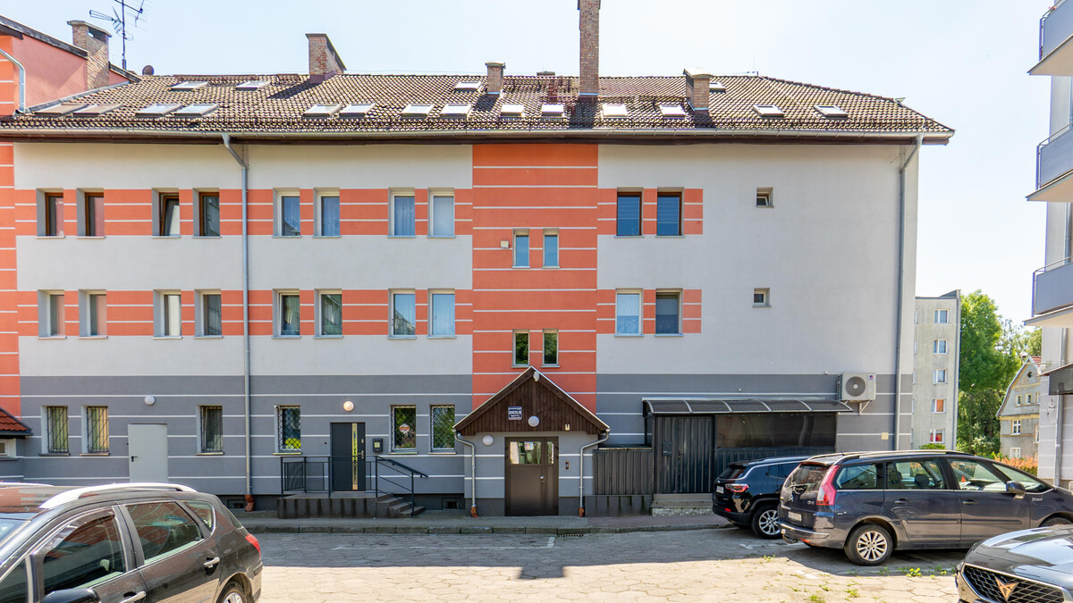 Elbląg TO MY SPRZEDAJEMYNIERUCHOMOŚCI W TYM MIEŚCIEBIURO NIERUCHOMOŚCIAMERICAN HOMEFOR SALE - LOKAL - SŁONECZNA