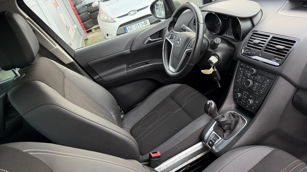 Elbląg Auto Leew LEWANDOWSKI Kupujemy i Sprzedajemy tylko dobre auta Za auta z Polskiego Salonu Płacimy Najwięcej OPEL