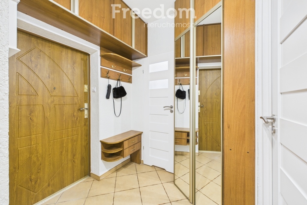 Elbląg FREEDOM NIERUCHOMOŚCISprzedam mieszkanie - Elbląg, Browarna. Na sprzedaż 3-pokojowe mieszkanie po remoncie