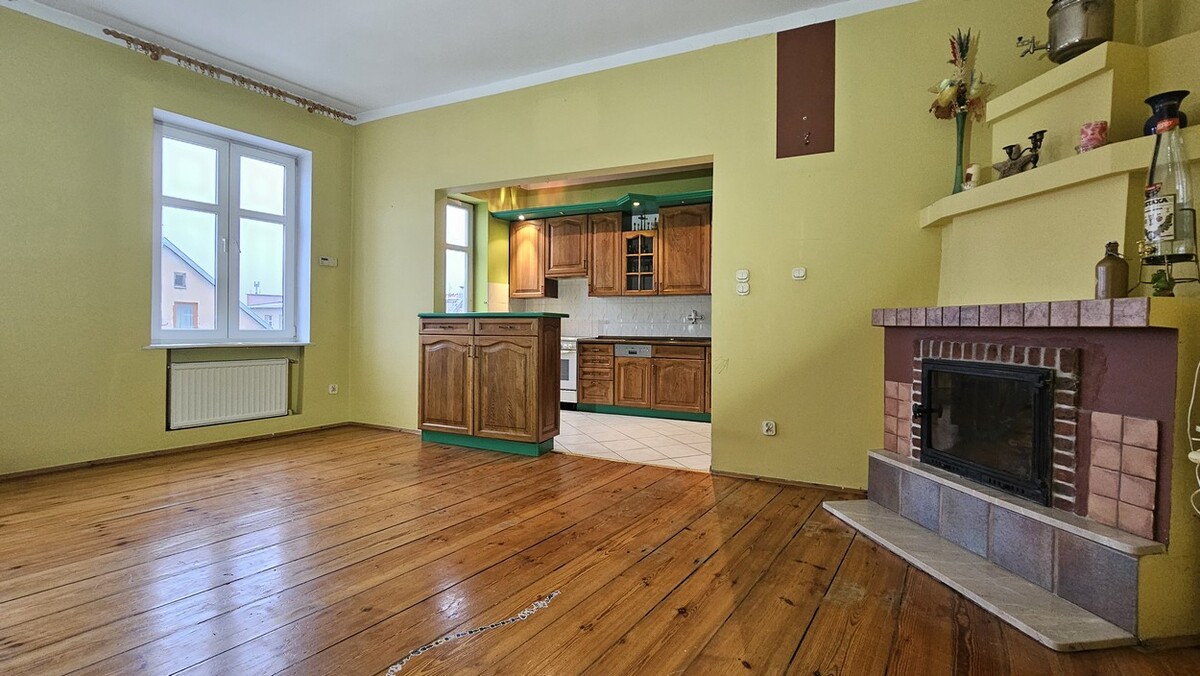 Elbląg BIURO NIERUCHOMOŚCISZULC& SZULCMieszkanie - Elbląg ul. GrunwaldzkaPowierzchnia: 120 m2Mieszkanie w