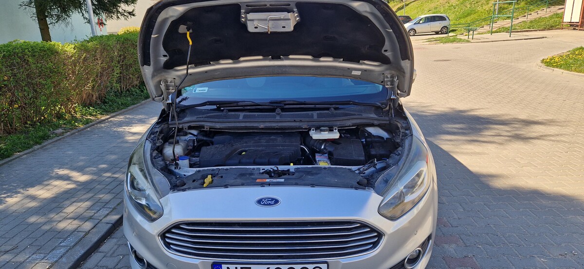 Elbląg SPRZEDAM FORD S-MAXRok produkcji: 2016Przebieg: 218 tys. Silnik: 2.0 150KM DieselSkrzynia biegów: