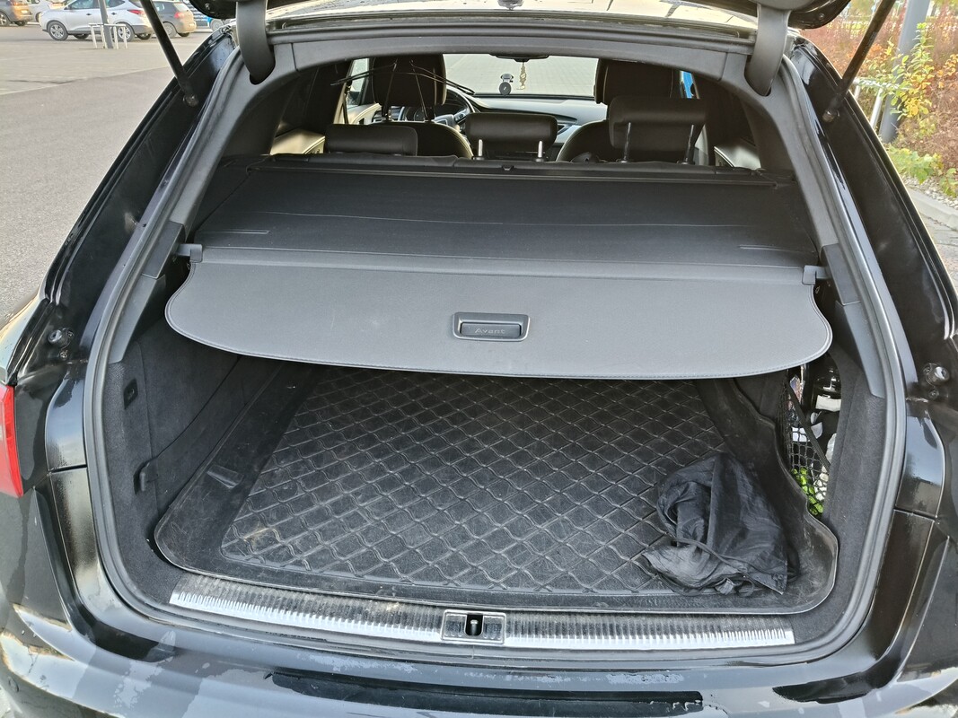 Elbląg Sprzedam bardzo zadbane w oryginalnym lakierze bezwypadkowe AUDI A6 C7 prywatnie 2,0 diesel skrzynia