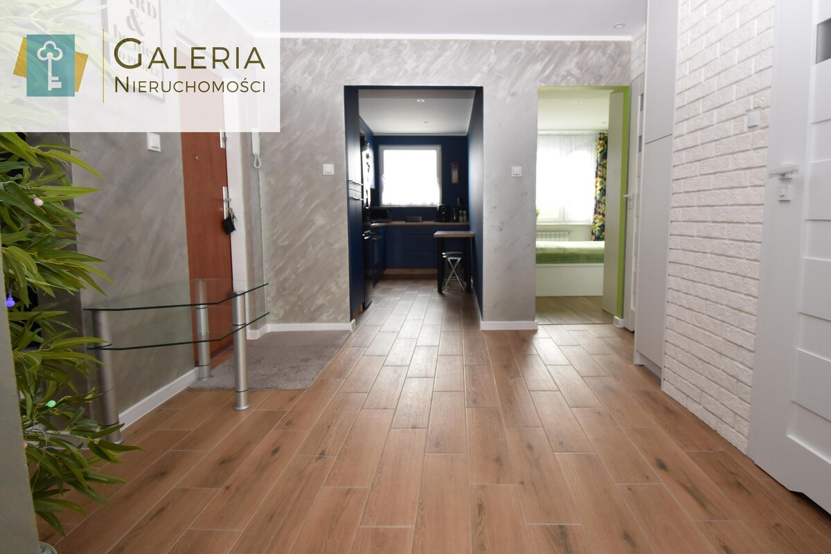 Elbląg GALERIA NIERUCHOMOŚCIZ pasji i miłości do nieruchomościNa sprzedaż: Trzypokojowe mieszkanie w świetnej