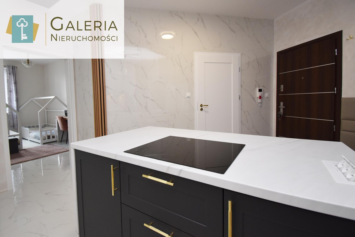 Elbląg GALERIA NIERUCHOMOŚCIZ pasji i miłości do nieruchomościNa sprzedaż: Przestronny, nowoczesny, umeblowany