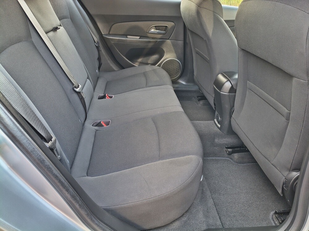 Elbląg CHEVROLET CRUZESilnik : 1.6 124KMMały przebieg : 108 tys. km!Zarejestrowany i opłacony!