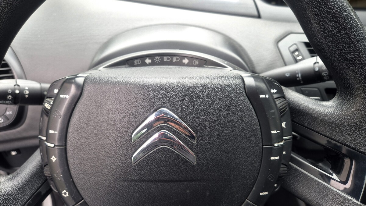 Elbląg Citroë n C4 Grand Picasso VTi 120 (7-Sitzer) Business Class W ofercie Citroen C4 Grand Picasso z niewielkim