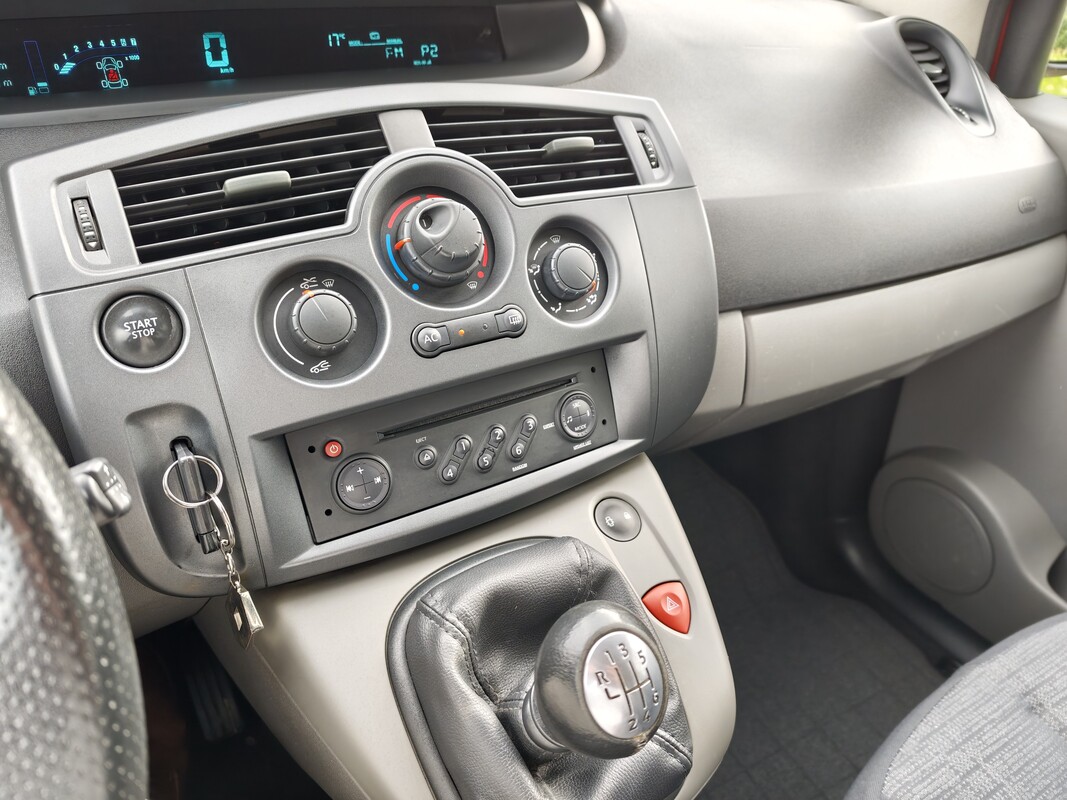 Elbląg Renault Scenic 2008 rok1.6 benzyna 112 KMStan bardzo dobryZadbanyMały przebieg