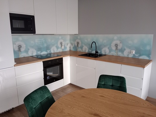 Elbląg 🌟 Mieszkanie do wynajęcia &ndash; Salon z aneksem, sypialnia, duża łazienka 🌟Nowoczesny lokal