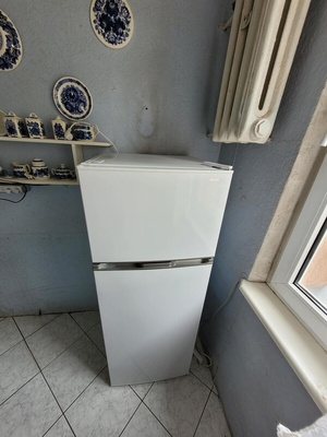 Elbląg Sprzedam używaną lodówkę SHARP