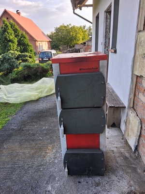 Elbląg Witam sprzedam piec CO HEIZTECHNIK 15kw rok produkcji 2011 typowy śmieciuch kompletny + sterownik + pompy