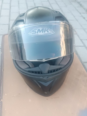 Elbląg Kask motocyklowy używany. Posiadam jeszcze jeden. W zestawie taniej. 
Zapraszam na moje pozostałe ogłoszenia.