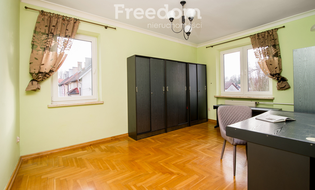 Elbląg FREEDOM NIERUCHOMOŚCISprzedam dom - Elbląg, Zofii Nałkowskiej. Atrakcyjny dom położony w malowniczej