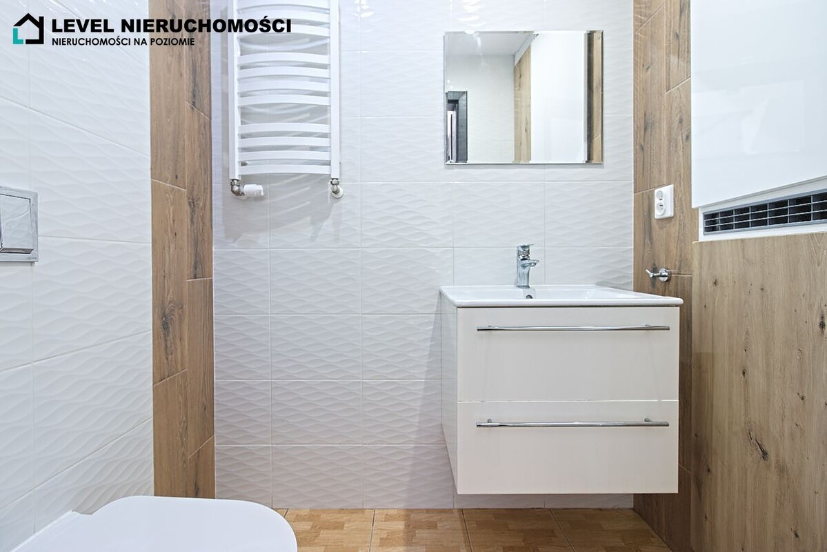 Elbląg LEVEL NIERUCHOMOŚCI Dwupoziomowe mieszkanie starówkaul. Stary Rynek NIERUCHOMOŚCI NA POZIOMIE